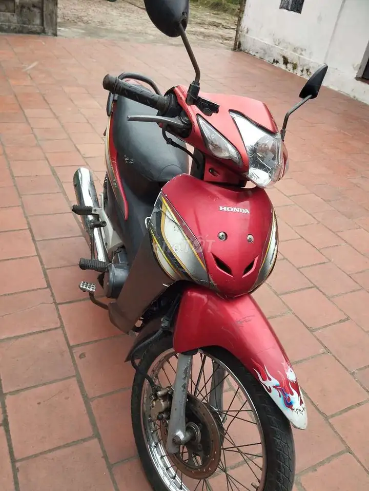 Honda Wave Alpha 2024 красный