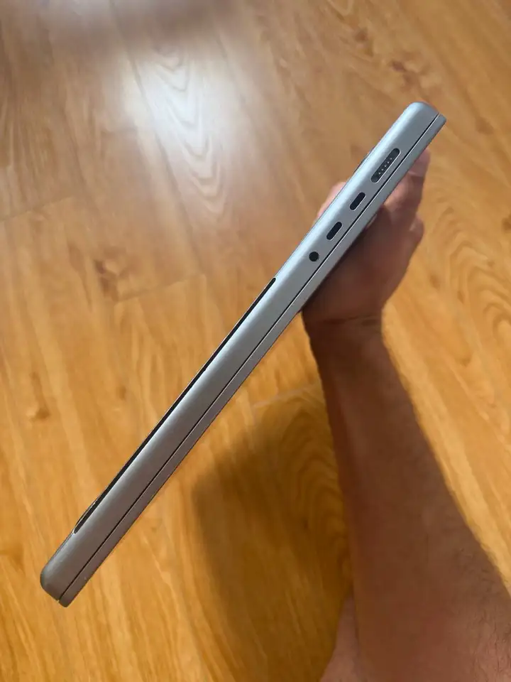 Apple MacBook Pro 16 2021 A2485 M1 Max