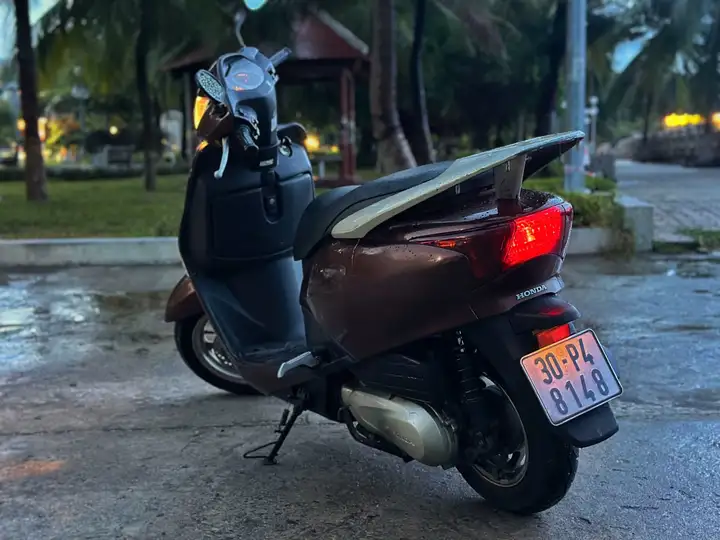 Honda LEAD 2010