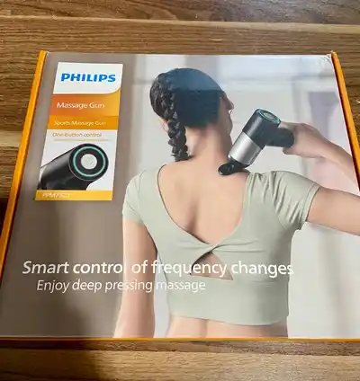 Массажный пистолет Philips PPM7323, Паровая сауна для лица PHYOPUS PH-718, Стеклянная ваза