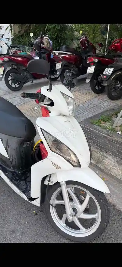 Honda Vision 125cc белый