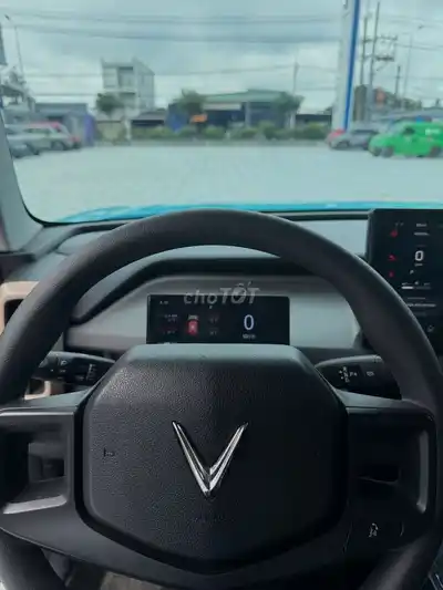 Электромобиль VinFast VF3 2025, пробег 7000 км, отличное состояние, Хошимин
