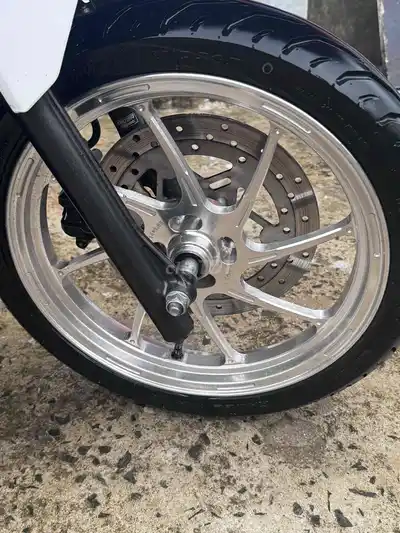Honda Vario 125 2024 Белый 20000 км