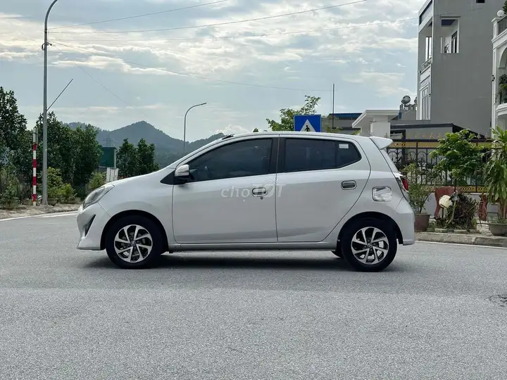 Toyota Wigo 2019, АКПП, импорт, 1 владелец, без пробега по РФ