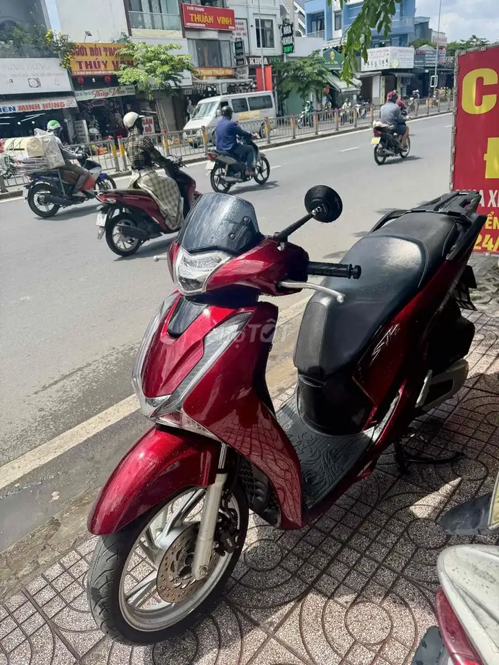 Honda SH125i, документы владельца, полные данные