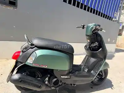 Мшисто-зеленый Yamaha Cuxi, госномер 43