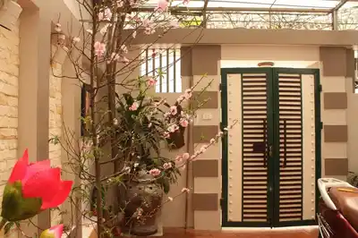 Аренда дома с садом на улице Дой Кан, Бадинь, полностью меблирован