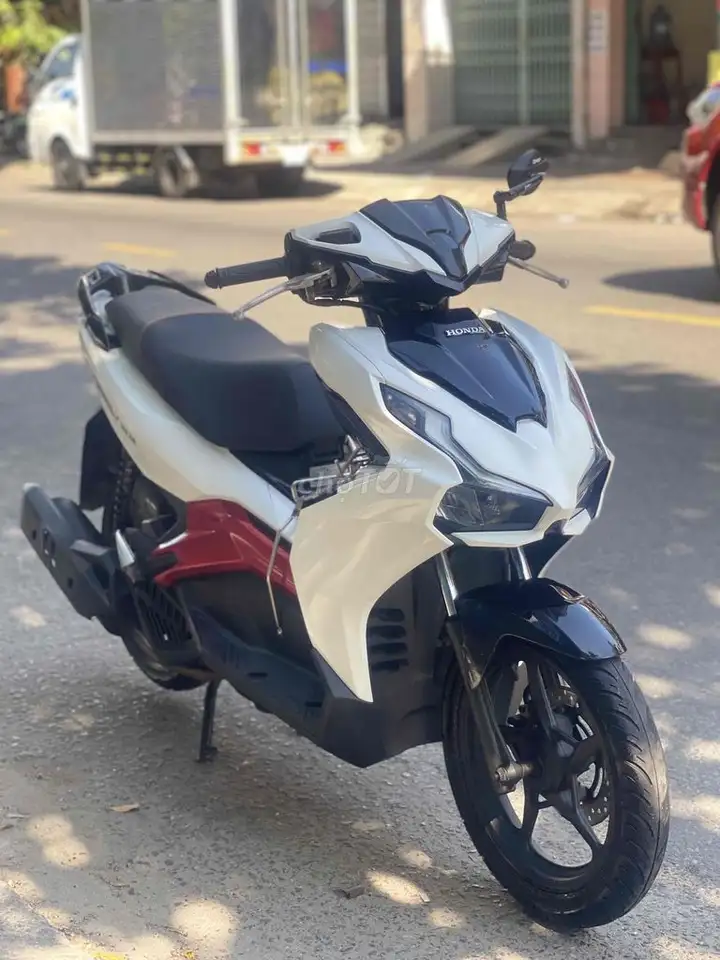 Honda Air Blade Белый Красный Черный 2020