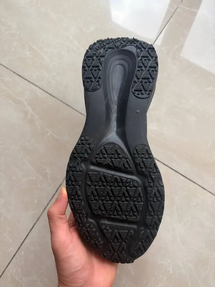 Кроссовки Nike Vomero 18 GORE-TEX