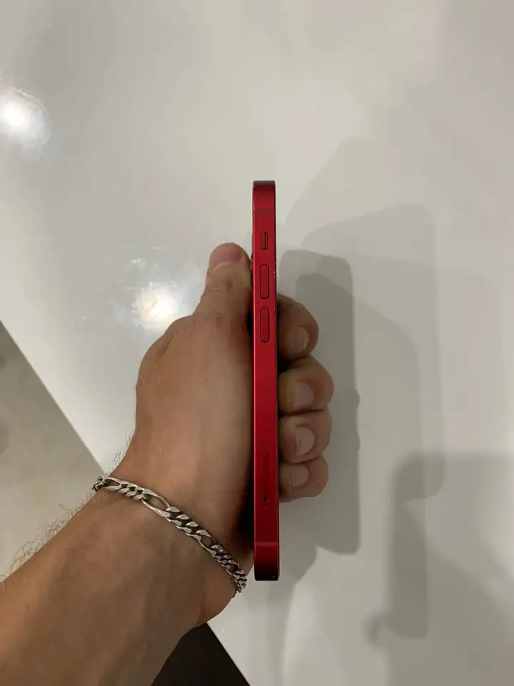 iPhone 13 mini