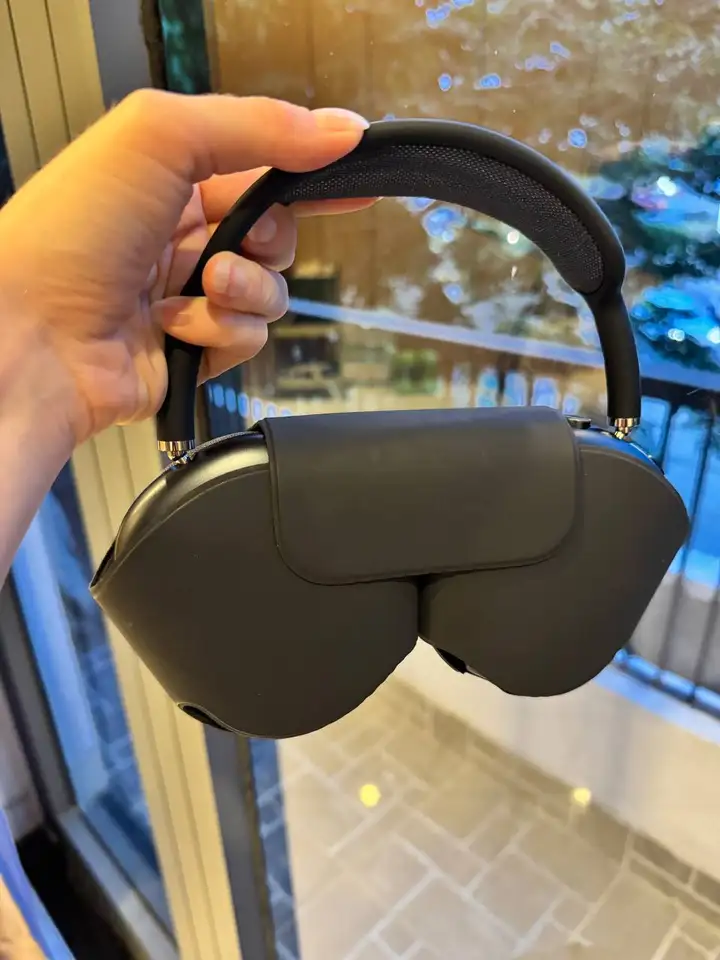 Продаю AirPods Max Type-C