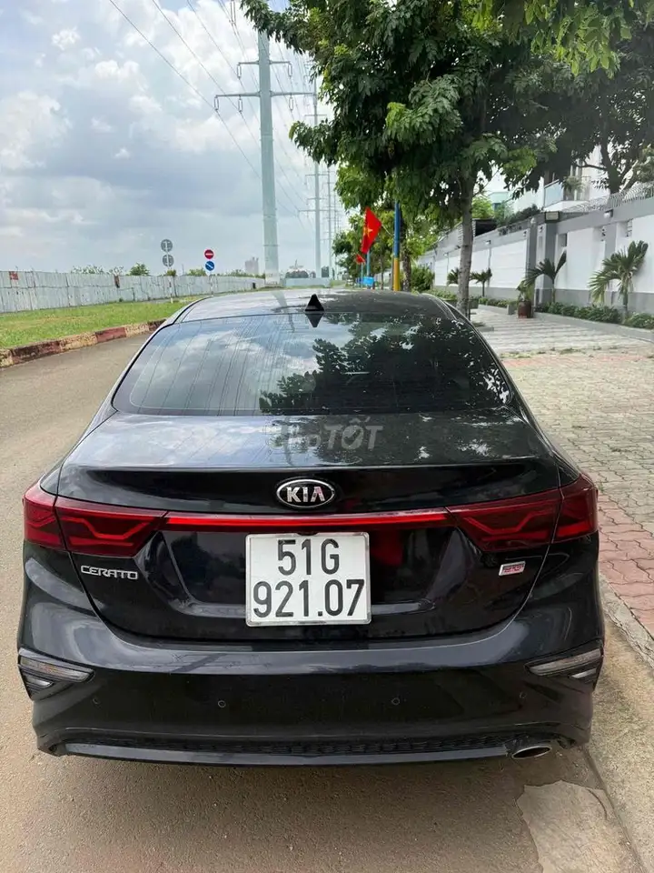 Kia Cerato 2019 черный