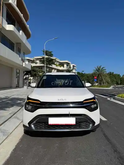 Kia Carens Luxury 2024, белый, 73 тыс. км