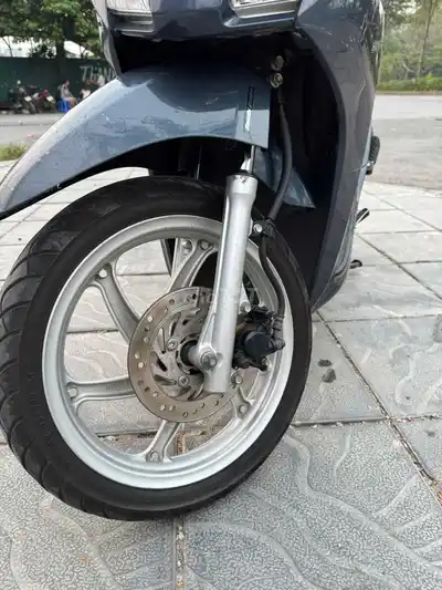 Honda Vision серый женский инжекторный