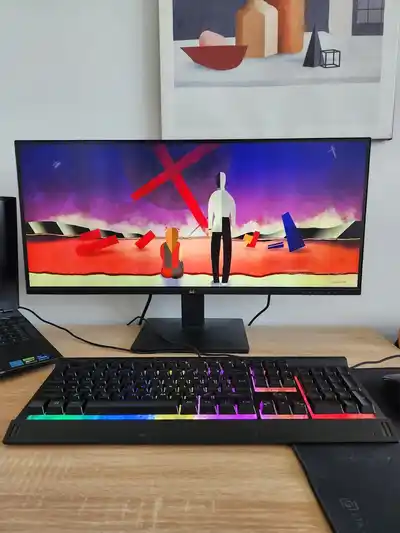 Монитор ViewSonic VA2932-mhd, клавиатура Dareu LK145, массажные накладки на сиденья