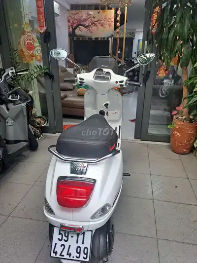 Piaggio Vespa S 2014, красивый тюнинг, документы на владельца