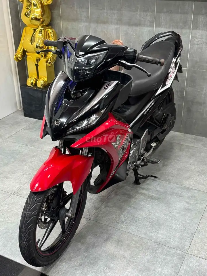 Yamaha Exciter 135 Красно-черный