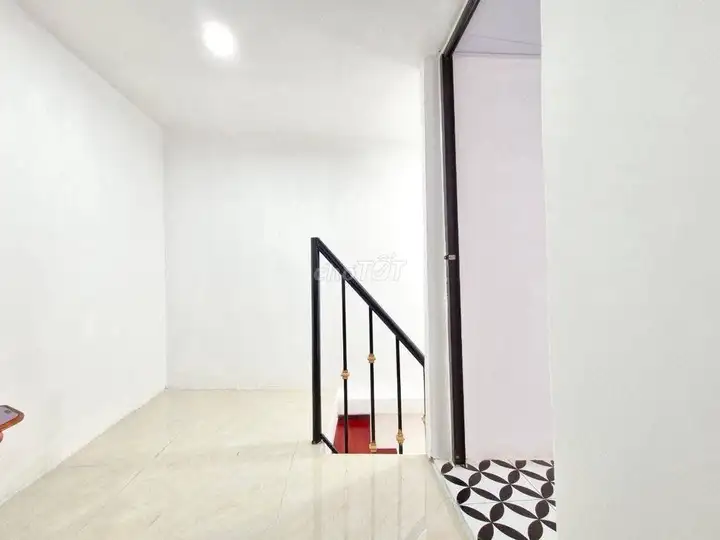 Дом в переулке Чо Кхам Тхьен, 4 этажа, 10м2