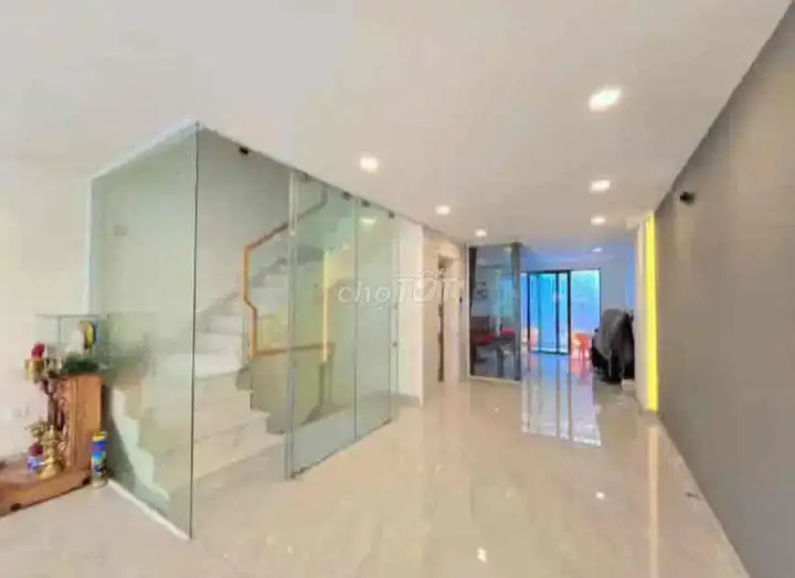 Дом в Sadeco Phuoc Kien, цоколь и 3.5 этажа, 5х20, красивый