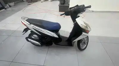 Honda Click 2010 белый