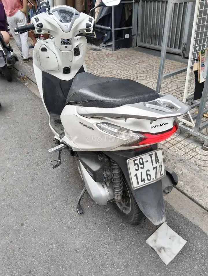 Honda Lead 4v 2024 Белый