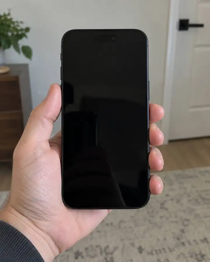 iPhone Air 12/256 ГБ, чёрный