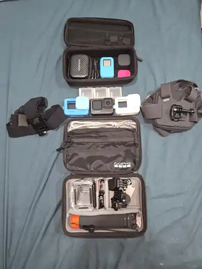 GoPro HERO 11 Black полный комплект с аксессуарами