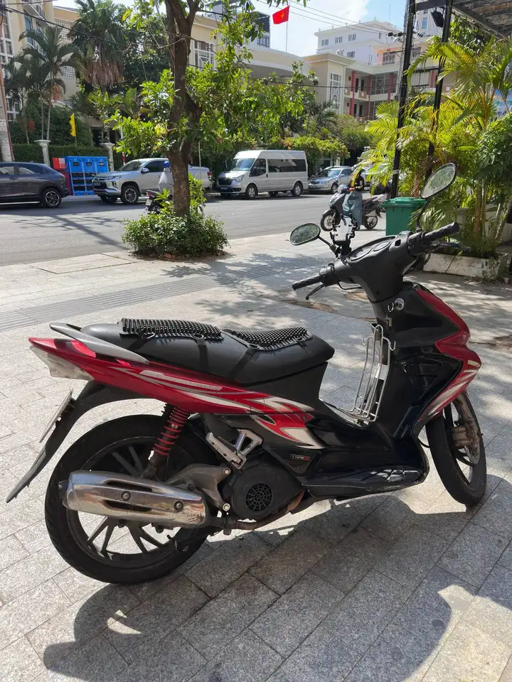 Байк Suzuki Hayate Airblade 124 куб. см