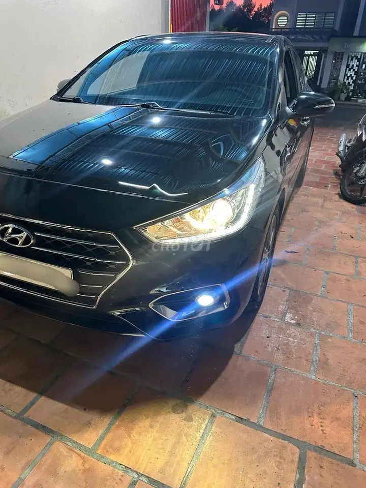 Hyundai Accent 1.4ATH 2019 Автомат Черный 30 тыс. км