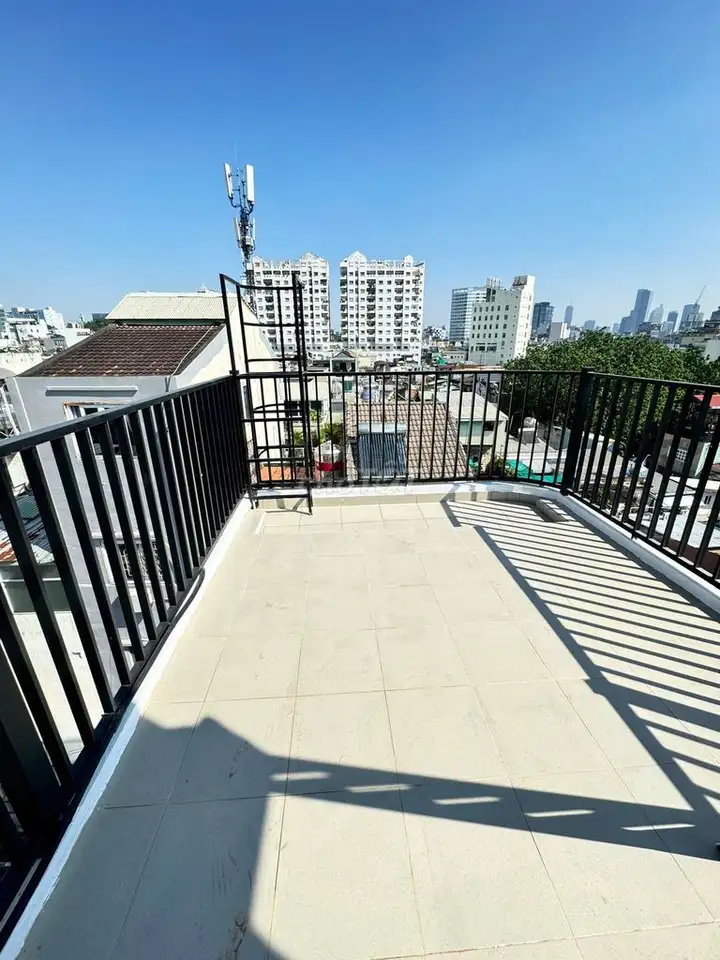 TÒA CHDV 6 TẦNG CÁCH MT NGUYỄN TRÃI Q.1 CHỈ 30M HĐT 60T GIÁ 15,8 TỶ