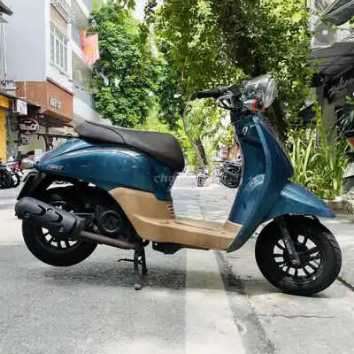 Hyosung Scooter HSV1 2022 50cc, ханойские номера, оригинал в отличном состоянии