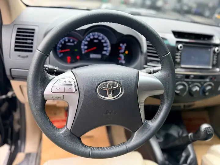Toyota Fortuner дизель механика 2016 — цена договорная
