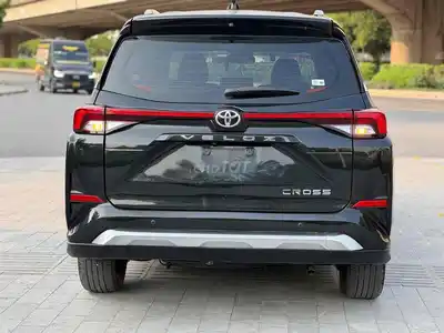 Toyota Veloz Cross 2022 1.5 Top Черный оригинал проверка