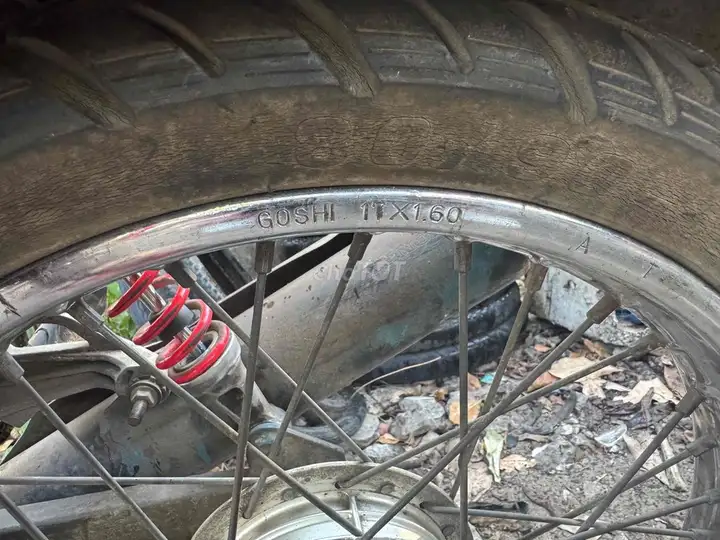Мотоцикл Honda Wave красный