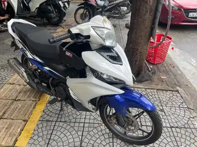 Yamaha Exciter 135 Бело-синий Мопед