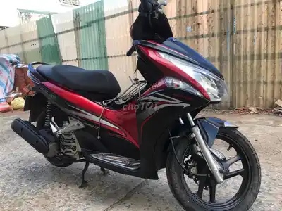 Скутер Honda Air Blade красный с черным