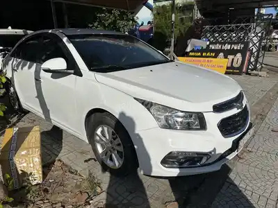 Chevrolet Cruze 2017 механическая белая