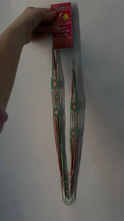 Украшение из бисера