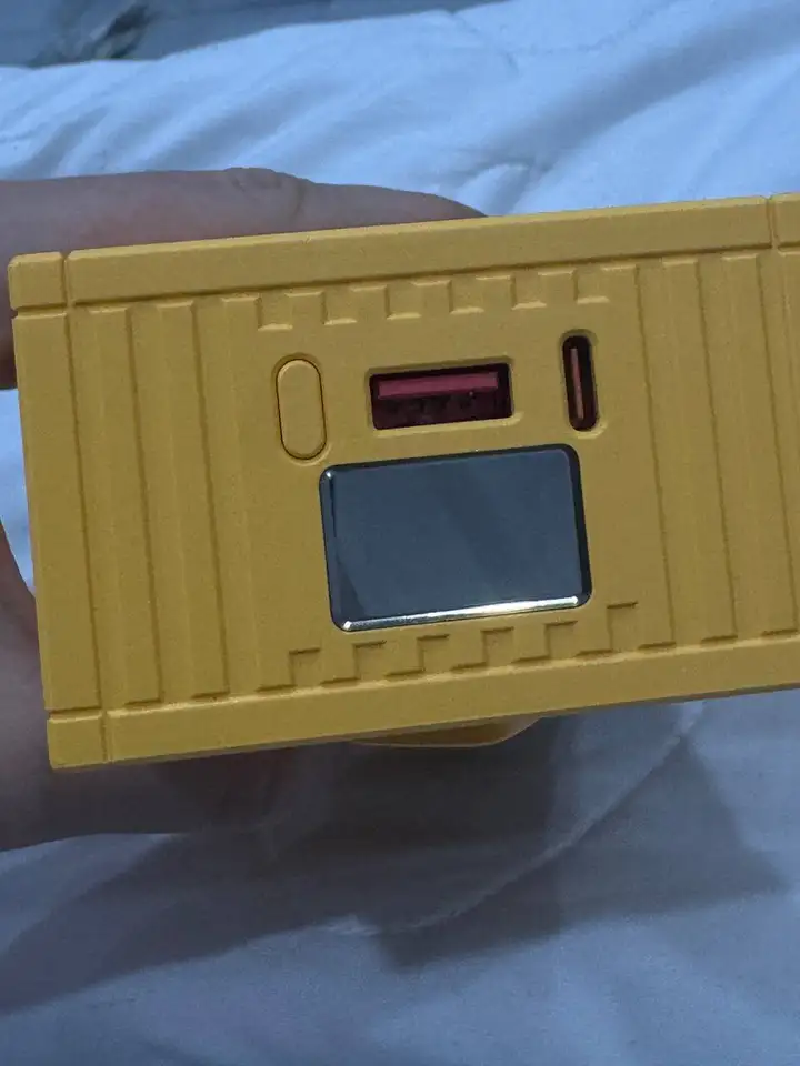 Power bank с фонариком