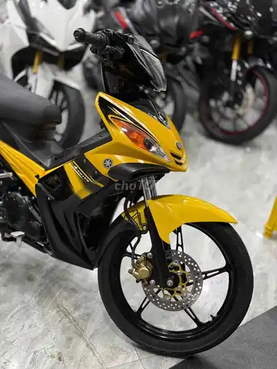 Yamaha Exciter 135, черное золото, автомат