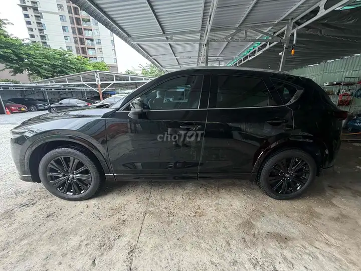 Mazda CX-5 Premium Sport 2025, черный, 2200 км