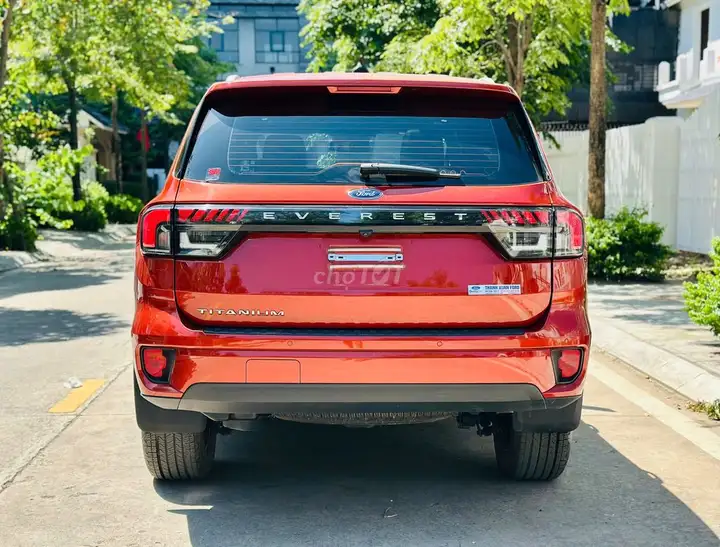 Ford Everest Titanium 4x2 2023