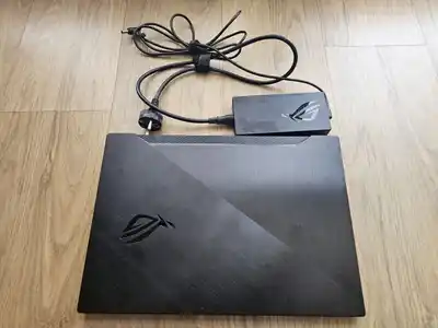 ASUS ROG Zephyrus G15
