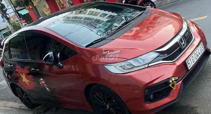 Honda Jazz RS 2017, оранжевый/черный, 95 000 км
