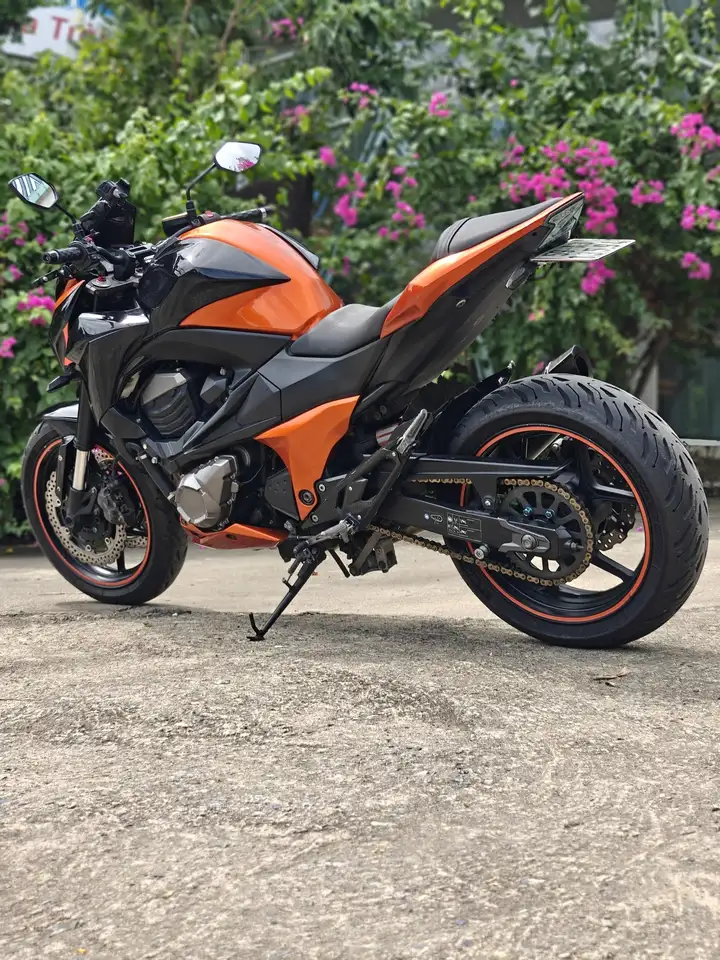 Kawasaki Z800 2017