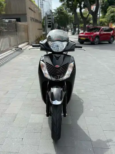 Основной владелец Honda SH150, черный BSTP