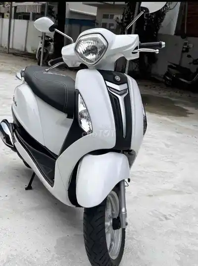 Yamaha Grande белый скутер