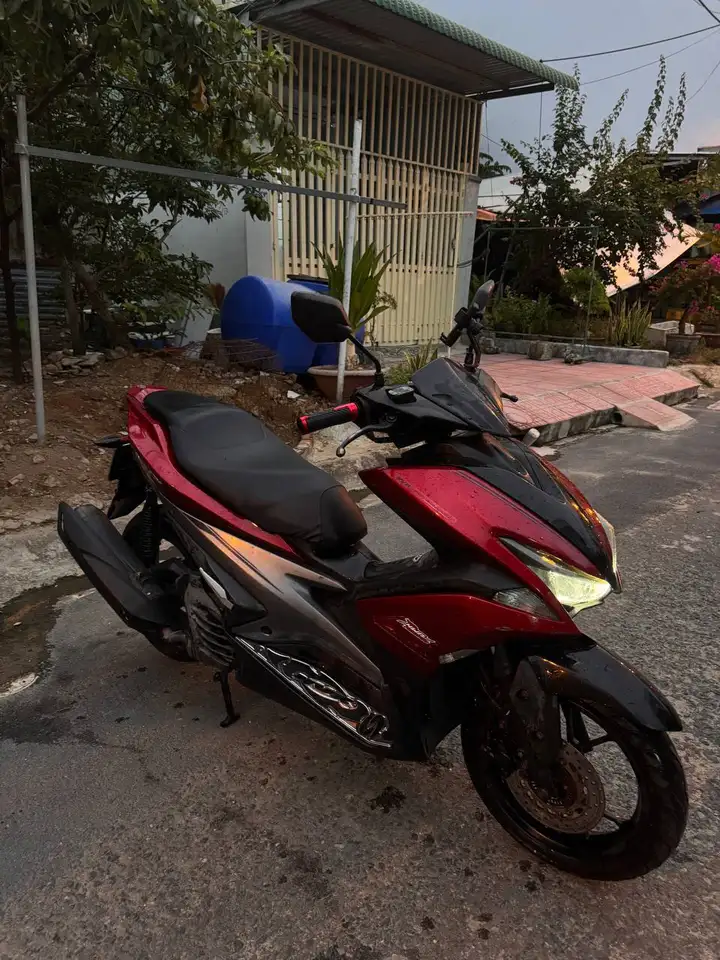 NVX-125