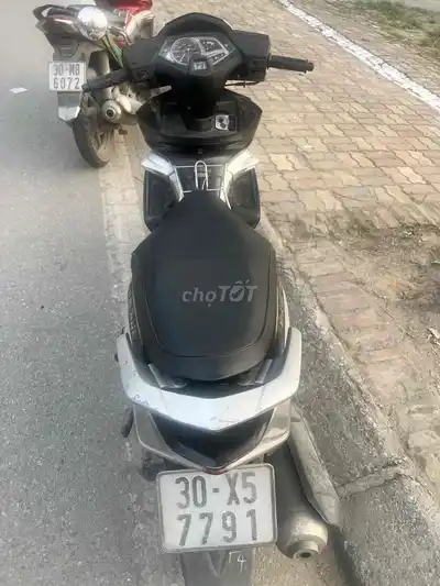 Honda Air Blade 2010 черный с серебристым
