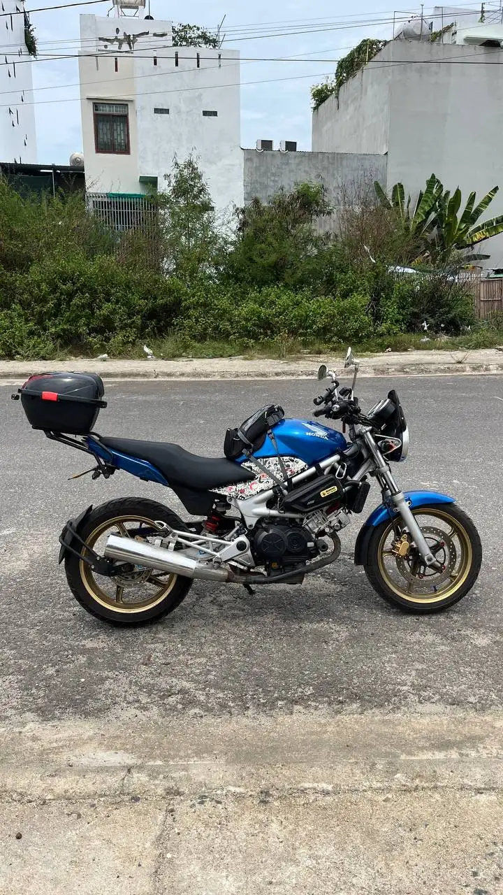 Honda VTR 250 fi, 2017
